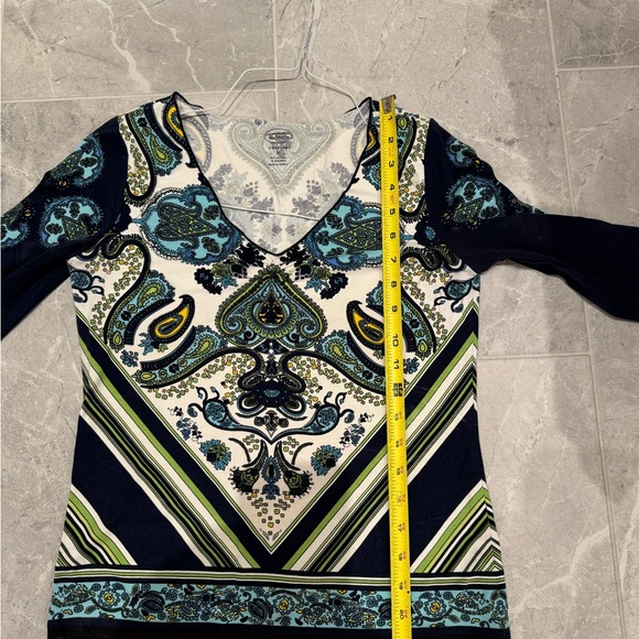 Talbots cotton top.  3/4 sleeve. Pretty design like new. Petite. - Picture 3 of 6